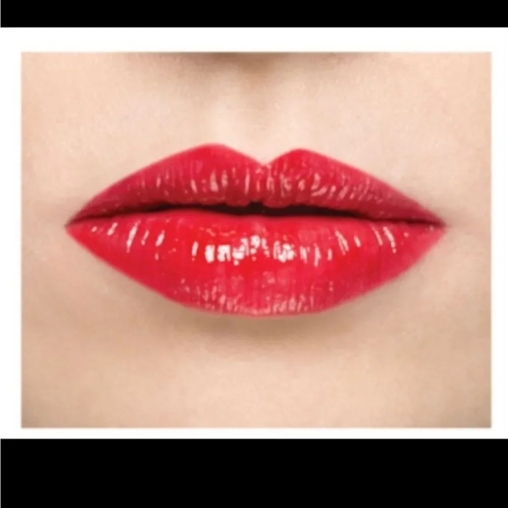 MARY KAY UNLIMITED LIP GLOSS IN ICONIC RED